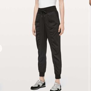 Lululemon Dance Studio Jogger- black